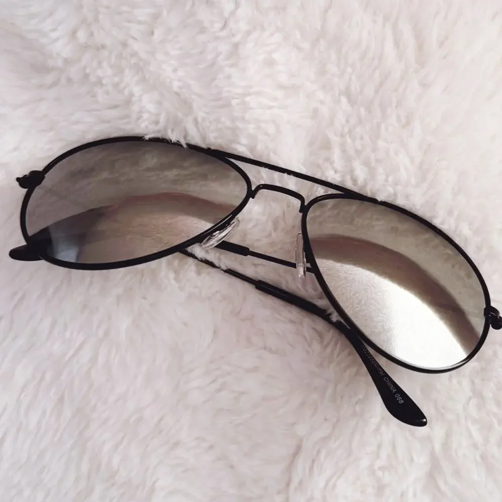 Flynn Black W/ Mirrored Lenses Aviator Sunglasses